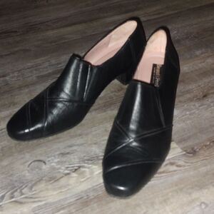 BeautiFeel Womens Size EU 38  Black Leather Rosaline 7038 Bootie Heel Pump